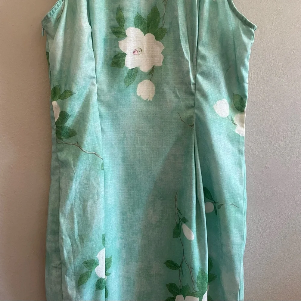 Tie-Neck Floral Midi Dress in Mint Green - Picture 11 of 16